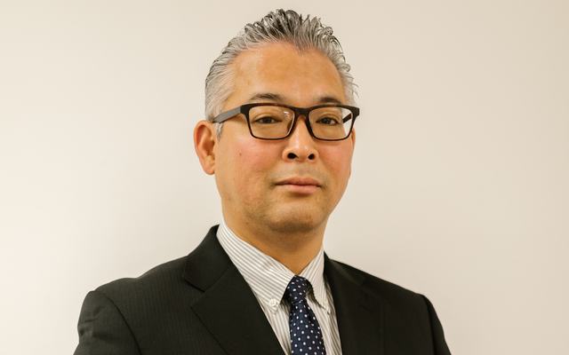 IT governance and compliance consultant with documents